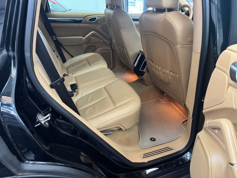 PORSCHE CAYENNE II 3.0 D V6 245ch TIPTRONIC S GARANTIE 12 MOIS HISTORIQUE COMPLET 2EME MAIN  