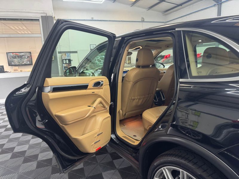 PORSCHE CAYENNE II 3.0 D V6 245ch TIPTRONIC S GARANTIE 12 MOIS HISTORIQUE COMPLET 2EME MAIN  