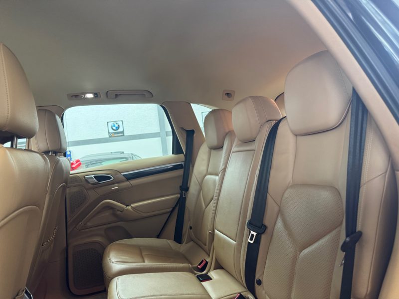 PORSCHE CAYENNE II 3.0 D V6 245ch TIPTRONIC S GARANTIE 24 MOIS HISTORIQUE COMPLET 2EME MAIN  