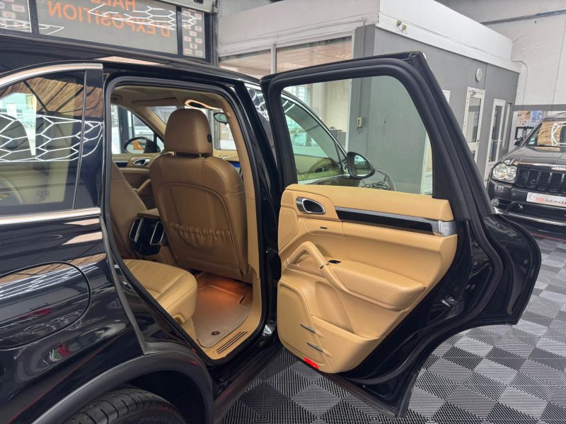 PORSCHE CAYENNE II 3.0 D V6 245ch TIPTRONIC S GARANTIE 24 MOIS HISTORIQUE COMPLET 2EME MAIN  