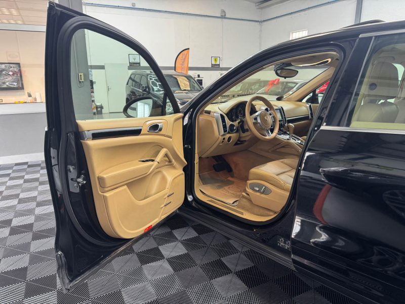 PORSCHE CAYENNE II 3.0 D V6 245ch TIPTRONIC S GARANTIE 24 MOIS HISTORIQUE COMPLET 2EME MAIN  