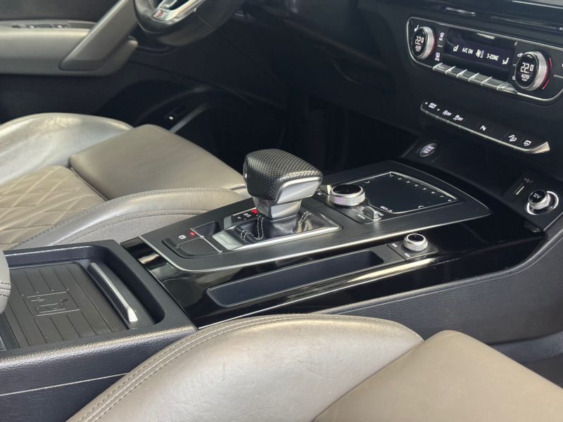 AUDI Q5 40 TDI 190ch S LINE QUATTRO S-TRONIC7 GARANTIE 12 MOIS GRIS NARDO RARE 