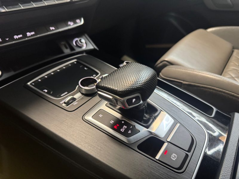 AUDI Q5 40 TDI 190ch S LINE QUATTRO S-TRONIC7 GARANTIE 12 MOIS GRIS NARDO RARE 