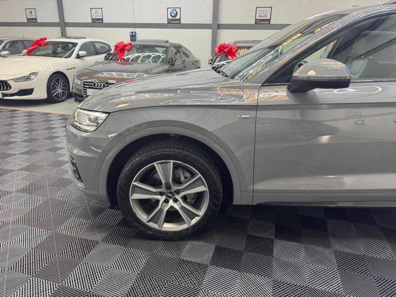AUDI Q5 40 TDI 190ch S LINE QUATTRO S-TRONIC7 GARANTIE 12 MOIS GRIS NARDO RARE 