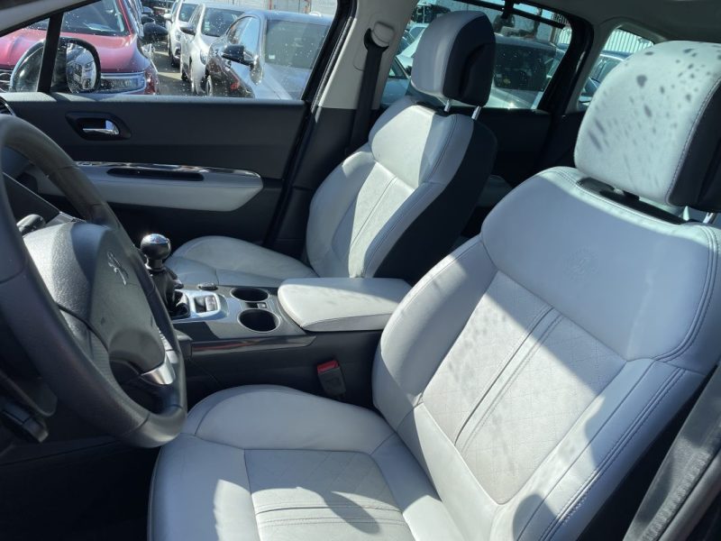 PEUGEOT 3008 1.6 HDI 112CV ROLAND GARROS  GARANTIE 3/12 MOIS 2012