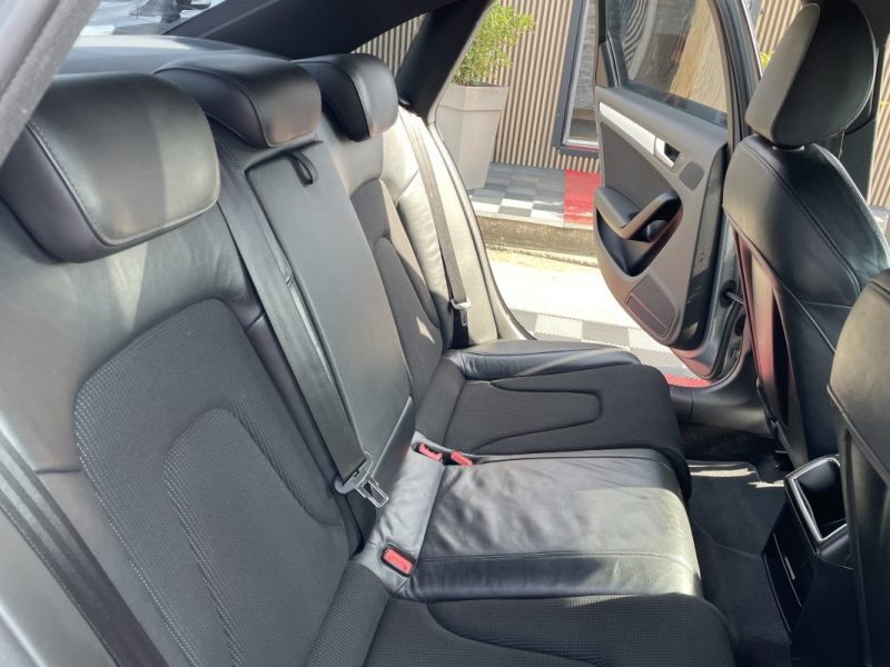 AUDI A4 2.0 TDI  143CV   MULTITRONIC  GARANTIE 3/12 MOIS 2009