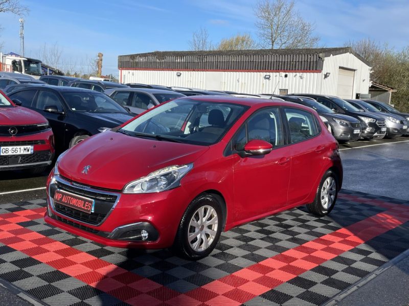 PEUGEOT 208 1.2L 68CV  5P  GARANTIE 3/12 MOIS 2018