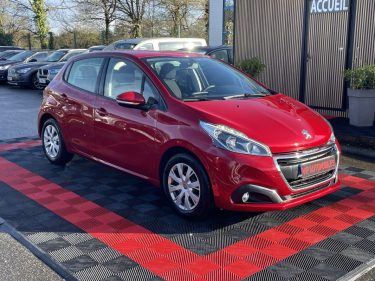 PEUGEOT 208 1.2L 68CV  5P  GARANTIE 3/12 MOIS 2018