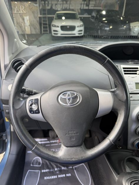 TOYOTA YARIS 1.4 D-4D SOL 2008 - 63 018Kms - Distrib ok - Premier Main - Suivit TOYOTA
