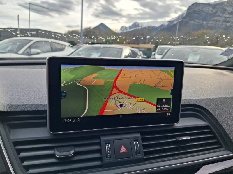 AUDI Q5 2.0 TDI 190CV QUATTRO S-LINE VOLANT MÉPLAT VIRTUAL COCKPIT  2018