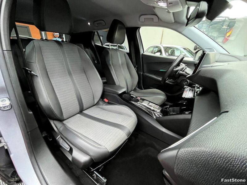 PEUGEOT 2008 -  BLUEHDI 130CV S&S ALLURE PACK EAT8 2023