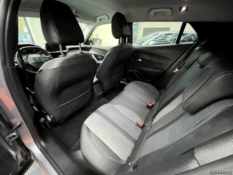 PEUGEOT 2008 -  BLUEHDI 130CV S&S ALLURE PACK EAT8 2023