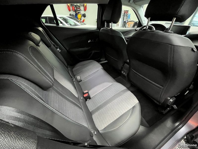 PEUGEOT 2008 -  BLUEHDI 130CV S&S ALLURE PACK EAT8 2023