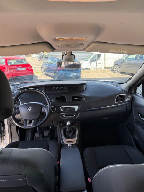 Renault Scenic 3 1.5 Dci 110ch Limited Life - Suivi et Entretenu