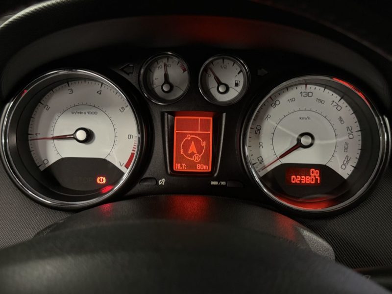 PEUGEOT 308 CC CABRIOLET 1.6 VTI 120 Cv 1ERE MAIN / 23 800 Kms REELS CRIT AIR 1 - GARANTIE 1 AN