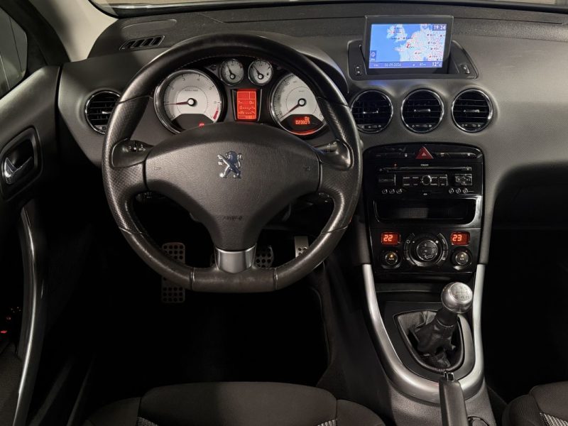 PEUGEOT 308 CC CABRIOLET 1.6 VTI 120 Cv 1ERE MAIN / 23 800 Kms REELS CRIT AIR 1 - GARANTIE 1 AN