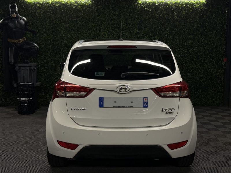 HYUNDAI IX20 1.6 CRDi 115 PACK PREMIUM TOIT PANORAMIQUE - LIRE L ANNONCE