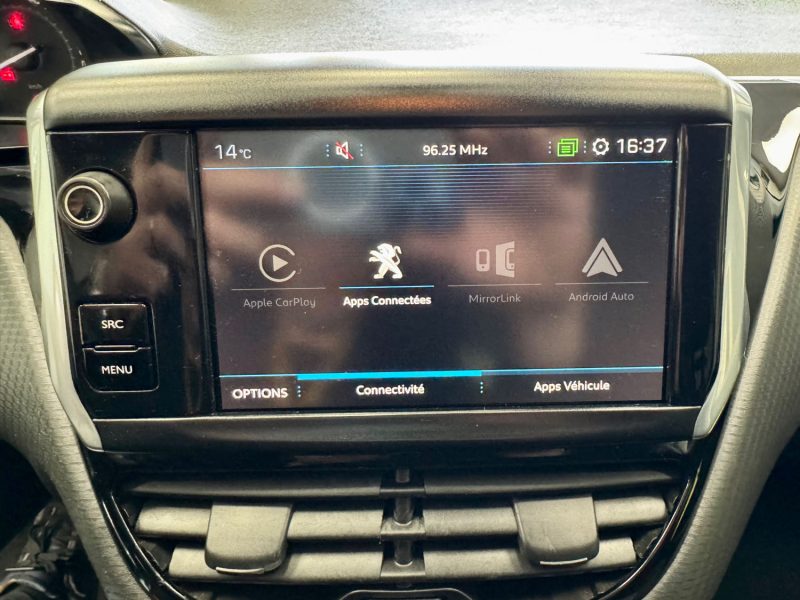 PEUGEOT 208 1.2 ESSENCE 82CH SIGNATURE BVM5 2019