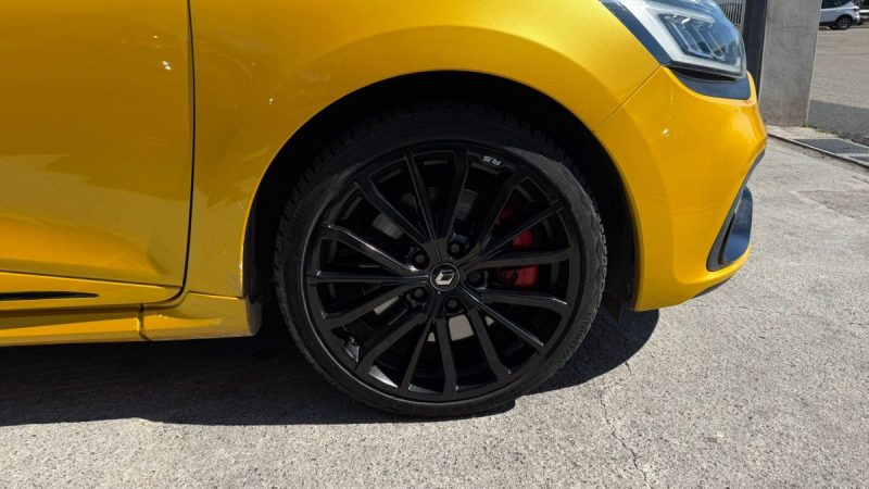 RENAULT CLIO IV 1.6 T 200CH RS EDC 5P 2018