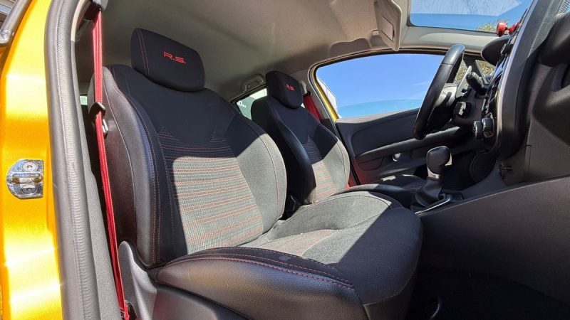 RENAULT CLIO IV 1.6 T 200CH RS EDC 5P 2018