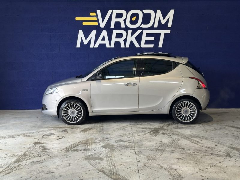 LANCIA YPSILON 0.9 TWIN AIR 85 CH PLATINUM  EMBRAYAGE NEUF 2012