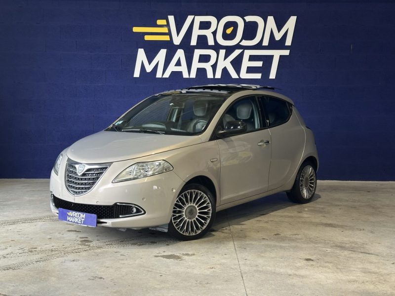 LANCIA YPSILON 0.9 TWIN AIR 85 CH PLATINUM  EMBRAYAGE NEUF 2012