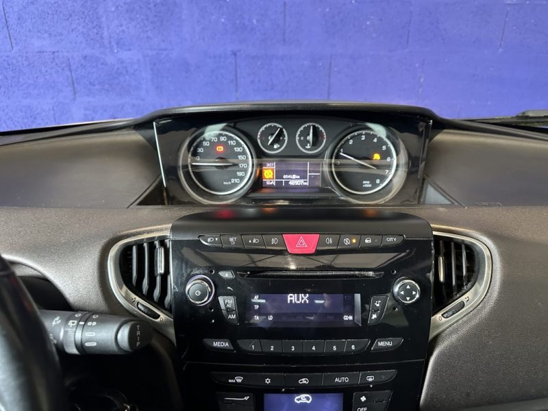 LANCIA YPSILON 0.9 TWIN AIR 85 CH PLATINUM  EMBRAYAGE NEUF 2012