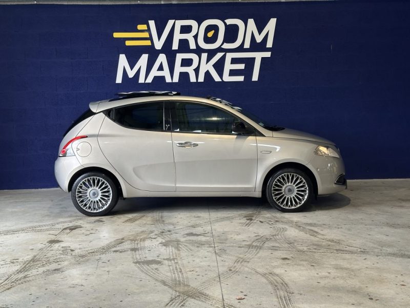 LANCIA YPSILON 0.9 TWIN AIR 85 CH PLATINUM  EMBRAYAGE NEUF 2012