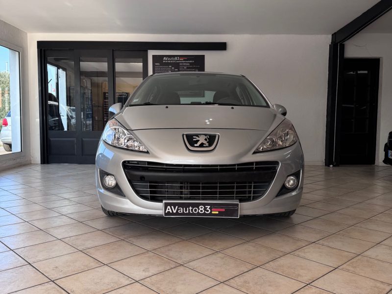 Peugeot 207 1.4 HDi Diesel – 2011 – Distribution neuve – Garantie 12 mois – 159 500 km