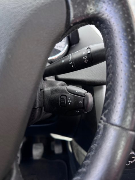 Peugeot 207 1.4 HDi Diesel – 2011 – Distribution neuve – Garantie 12 mois – 159 500 km