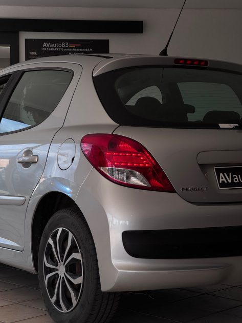 Peugeot 207 1.4 HDi Diesel – 2011 – Distribution neuve – Garantie 12 mois – 159 500 km