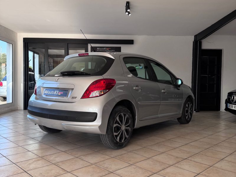 Peugeot 207 1.4 HDi Diesel – 2011 – Distribution neuve – Garantie 12 mois – 159 500 km