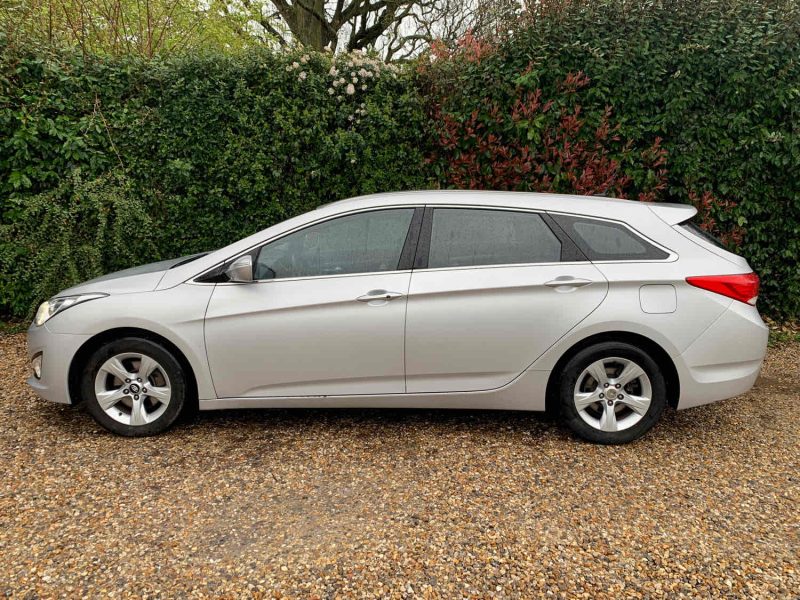 HYUNDAI I40 SW 1.7 CRDI 115 PACK BUSINESS BLUE DRIVE 2012