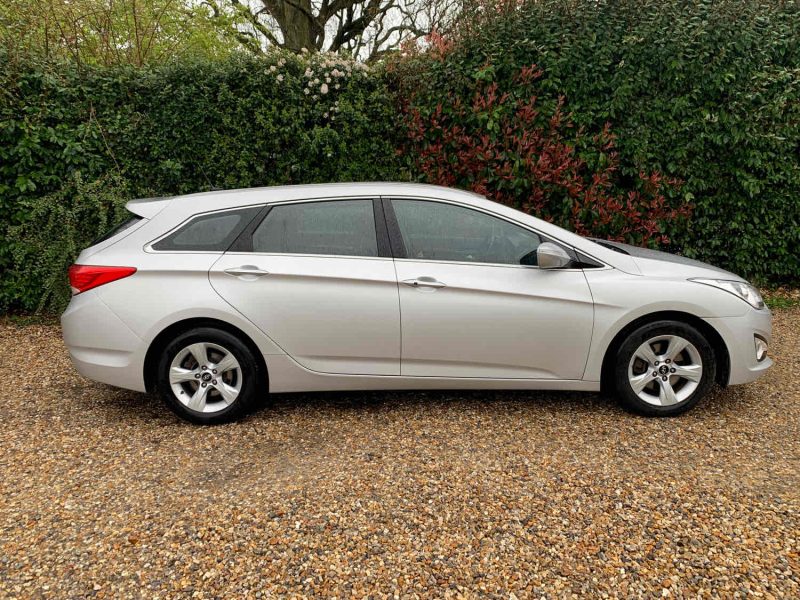 HYUNDAI I40 SW 1.7 CRDI 115 PACK BUSINESS BLUE DRIVE 2012