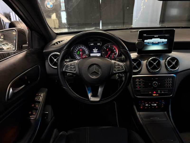 MERCEDES GLA 200D FASCINATION 7G-DCT / CAMERA DE RECUL + DRIVE SELECT + HAYON MOTORISE / 