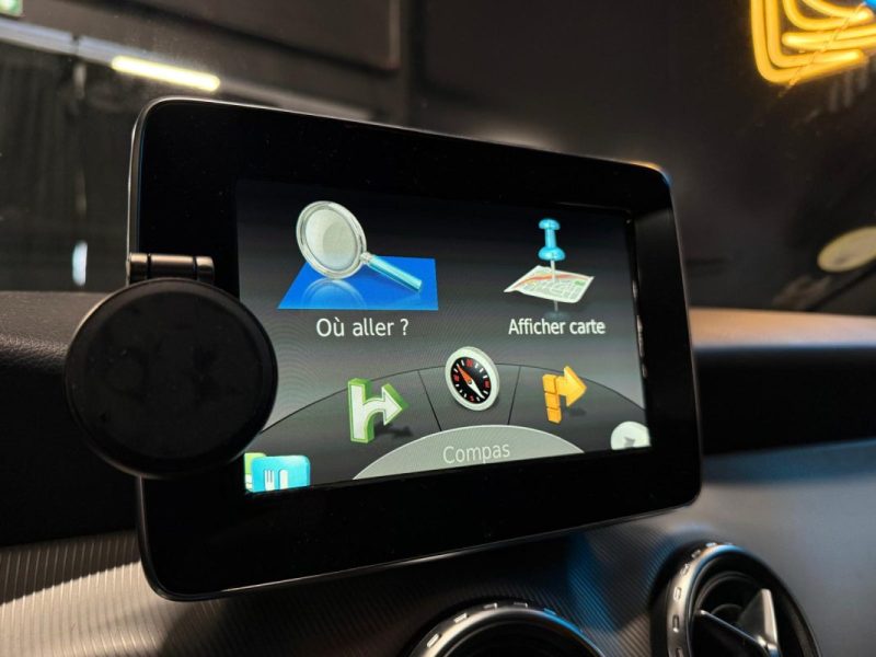 MERCEDES GLA 200D FASCINATION 7G-DCT / CAMERA DE RECUL + DRIVE SELECT + HAYON MOTORISE / 