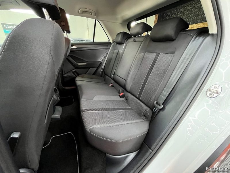 VOLKSWAGEN T-ROC 1.5 TSI EVO 150CV LIFE 1ST / SUIVI  VW / CAMERA/ COCKPITE / GARANTIE 12 OU 60 MOIS 2022