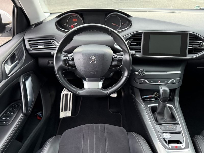 Peugeot 308 II 2.0L HDi 150ch Féline Boite Auto Garantie 6 Mois