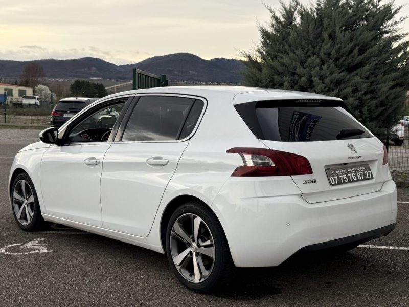 Peugeot 308 II 2.0L HDi 150ch Féline Boite Auto Garantie 6 Mois