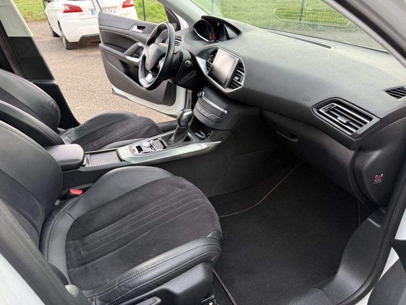 Peugeot 308 II 2.0L HDi 150ch Féline Boite Auto Garantie 6 Mois