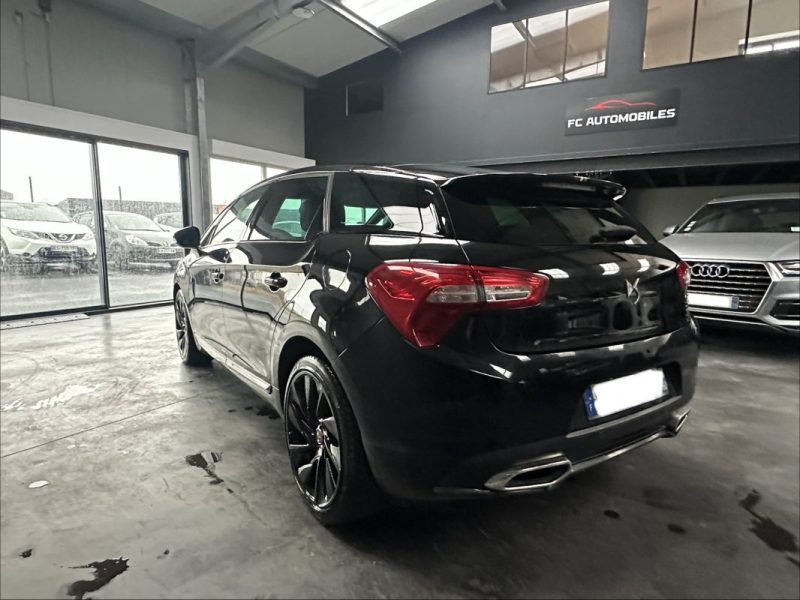 DS DS5 DS DS5 2.0 BLUEHDI 150CH PERFORMANCE LINE 2017