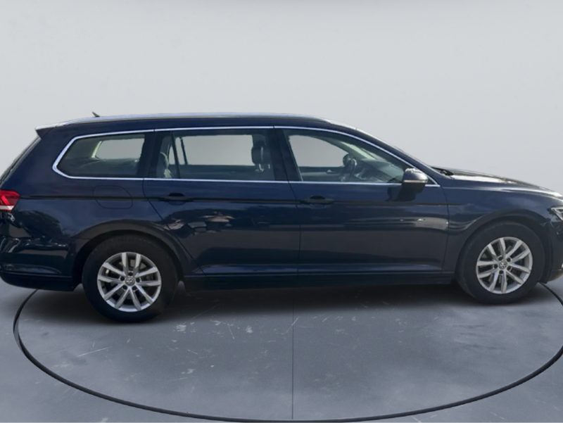 VOLKSWAGEN PASSAT TDI 120 DSG7 