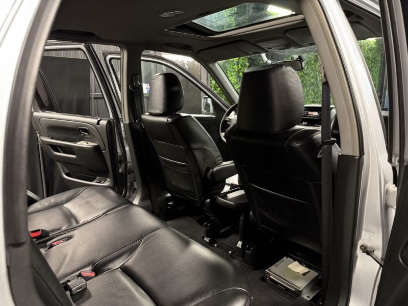HONDA CR-V II 2.0 VTEC 150 Cv BOITE AUTOMATIQUE CUIR TOIT OUVRANT GPS 94 100 Kms - GARANTIE 1 AN
