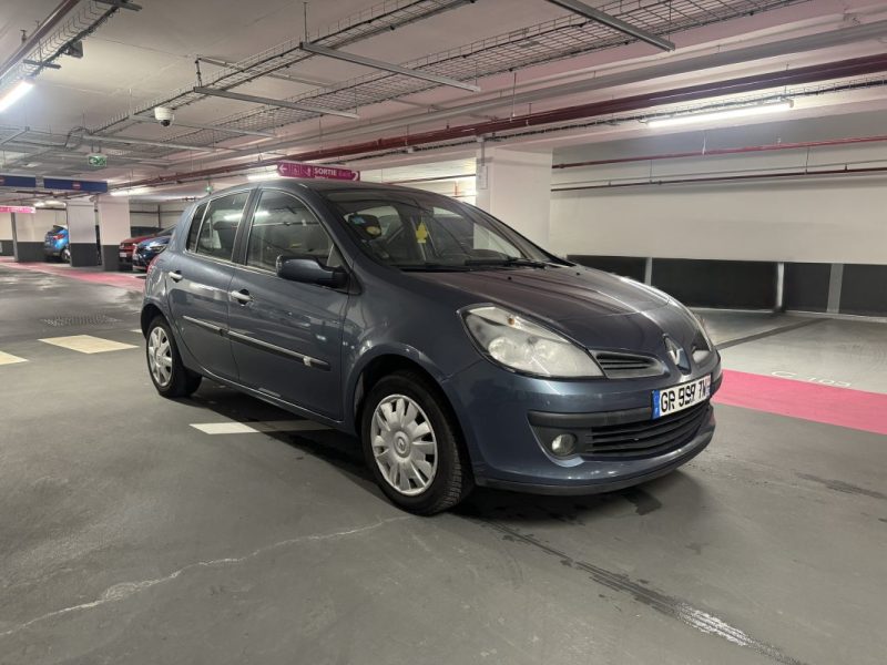 RENAULT CLIO 1.4  98 CV DYNAMIQUE 60000 KMS