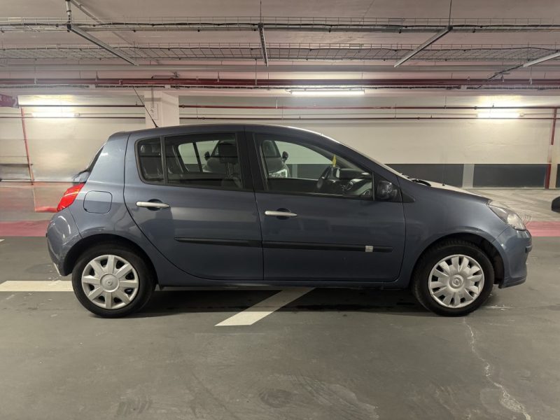 RENAULT CLIO 1.4  98 CV DYNAMIQUE 60000 KMS