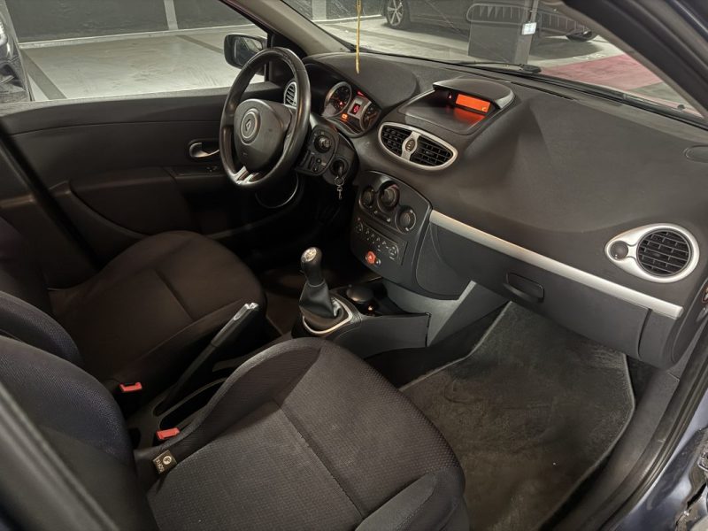 RENAULT CLIO 1.4  98 CV DYNAMIQUE 60000 KMS