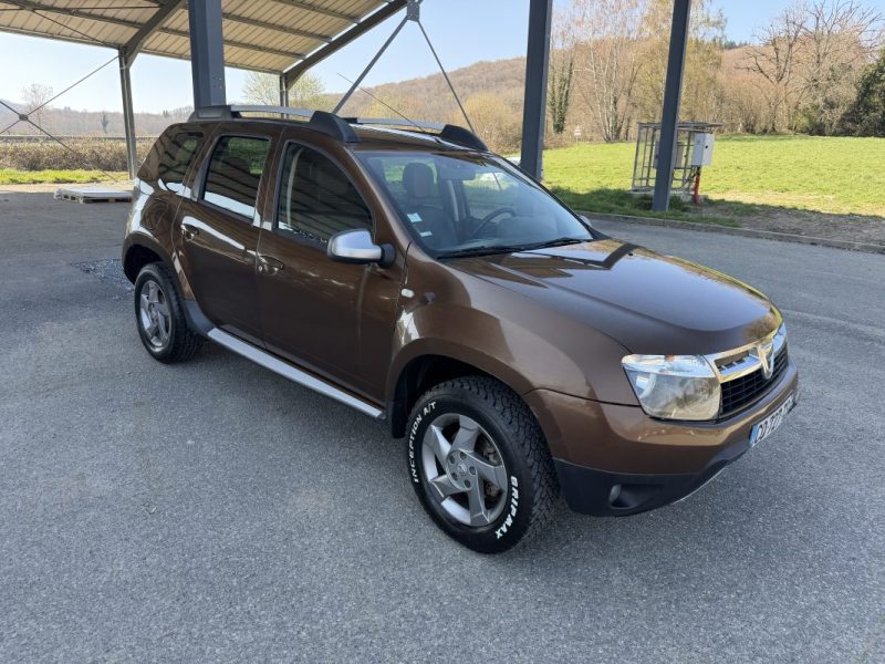 DACIA DUSTER 1.5 DCI prestige 4X4 2013