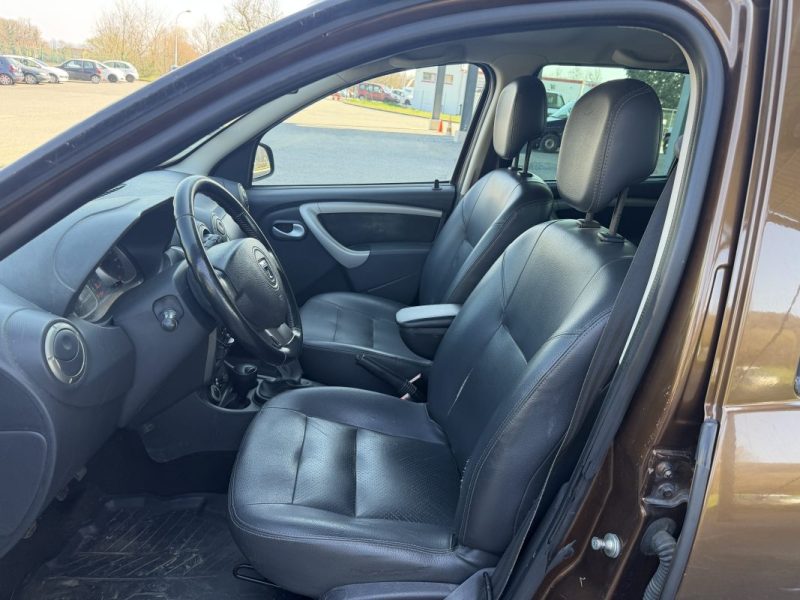 DACIA DUSTER 1.5 DCI prestige 4X4 2013