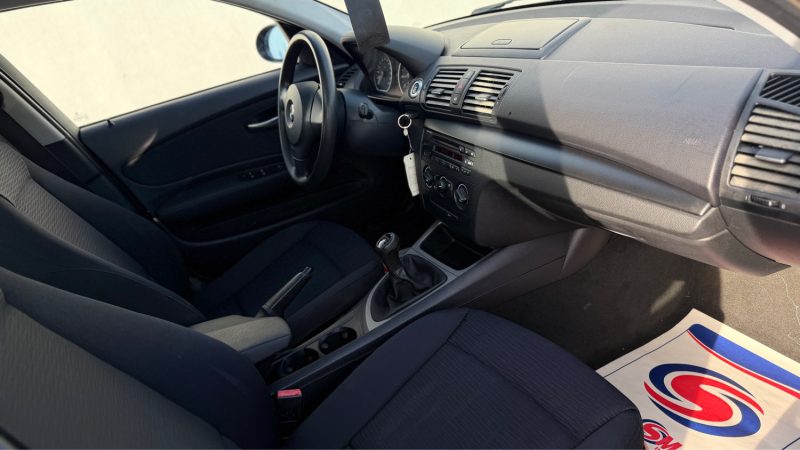 B.M.W. SERIE 1 116 I  122 Cv PREMIÈRE   