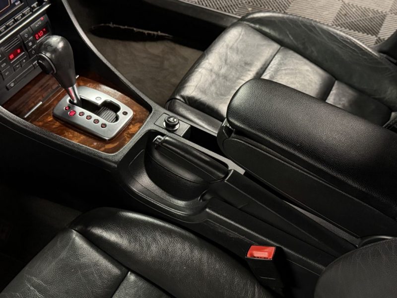 AUDI A4 II AMBITION LUXE 2.0 TDI 140 Cv BOITE AUTOMATIQUE / INTERIEUR CUIR ECRAN GPS